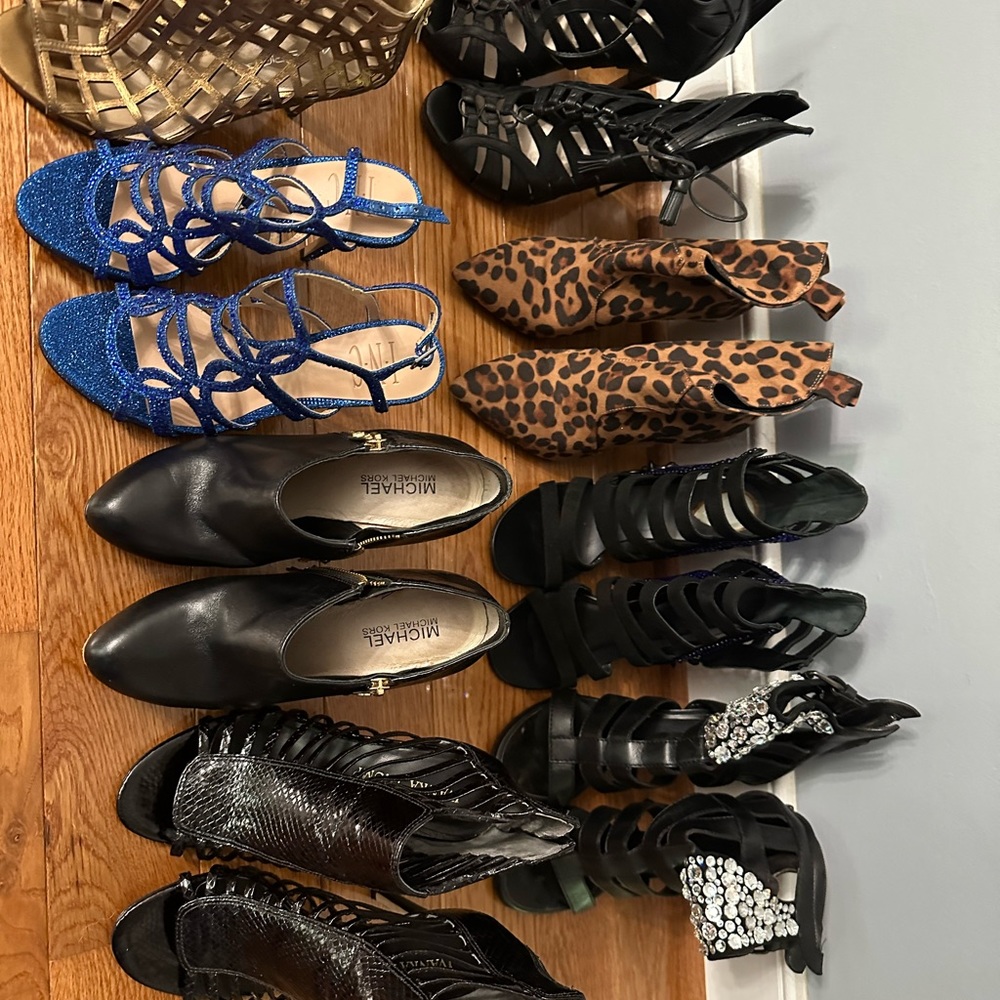 Shoe Lot - Picture 3 of 3